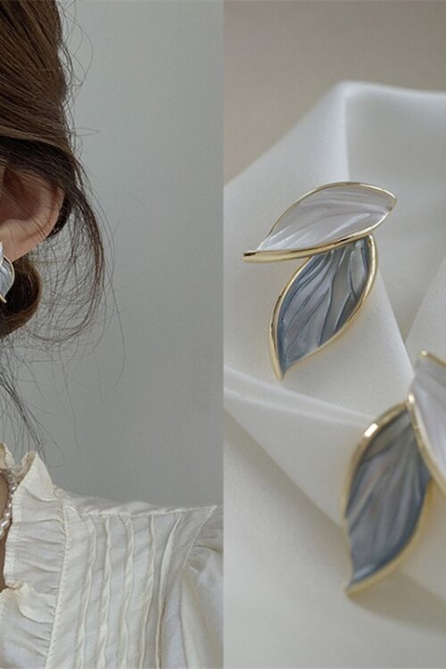 New Korean Arrival Metal Trendy Fresh Lovely Sweet Grey Leaf Stud Earrings For Women 2023 Fashion Jewelry
