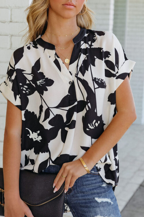 Summer  Women Loose Printed Short Sleeve V-neck Buttons Chiffon Shirt