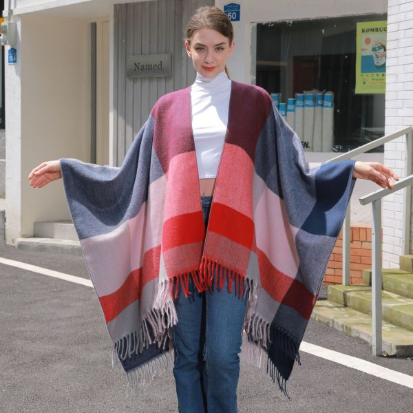 Women's Plaid Shawl: Autumn Winter Jacquard Tassel Slit Knitted Cape