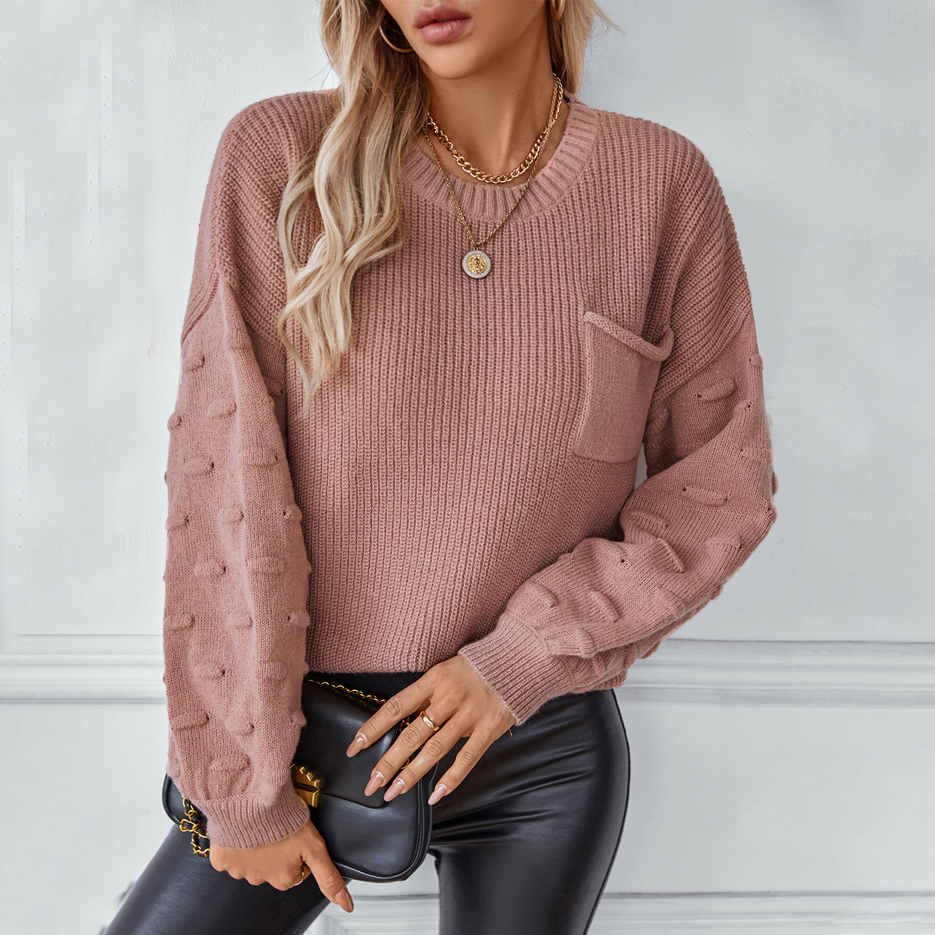 Women’s Solid Color Pocket Knit Sweater