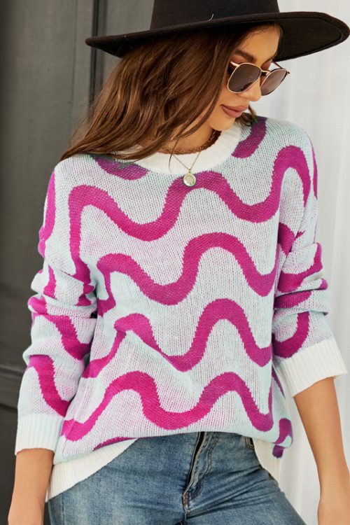 Loose Round Neck Wave Pattern Sweater