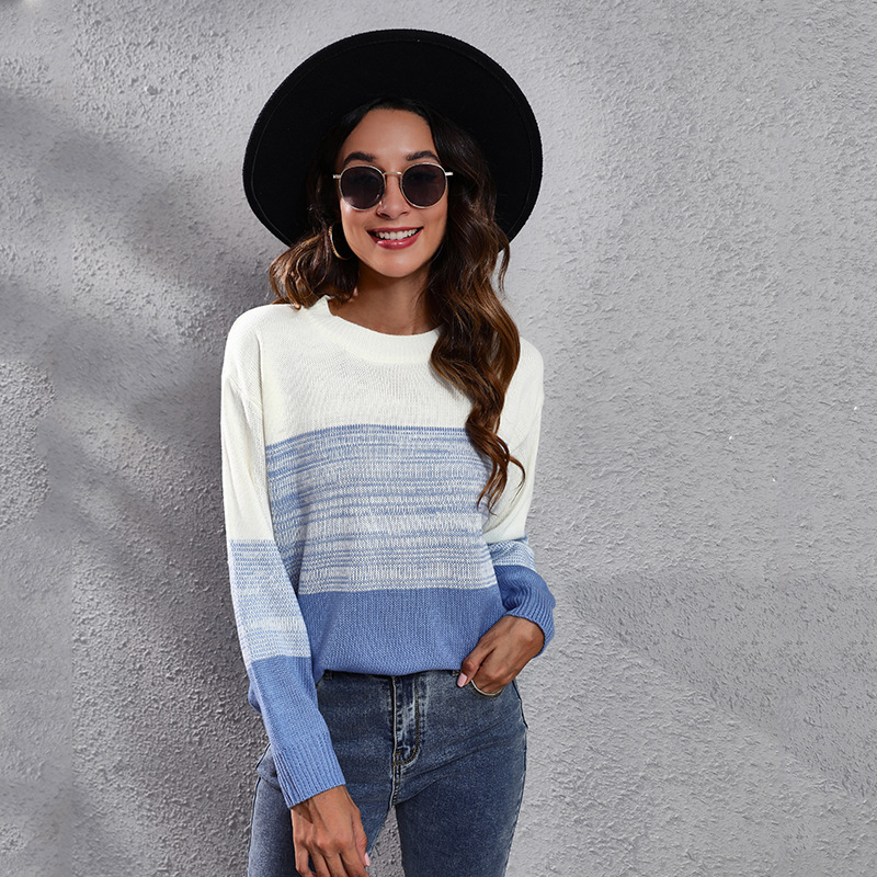 Gradient Drop-Shoulder Loose Knit Sweater