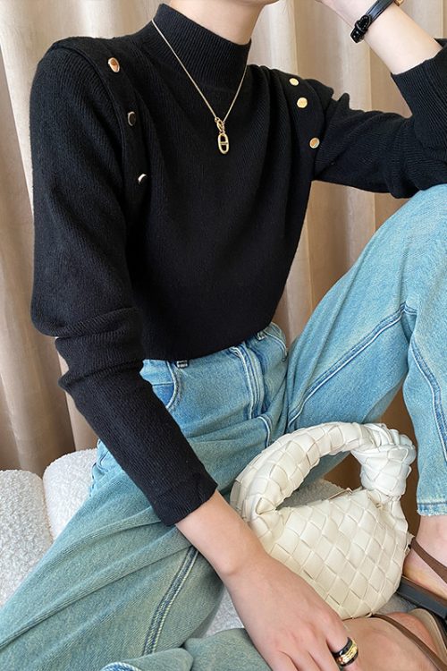 Elegant Gold Buckle Knit Sweater