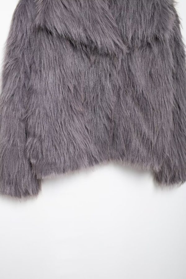 Artificial Fur Effect Short Coat - Image 2