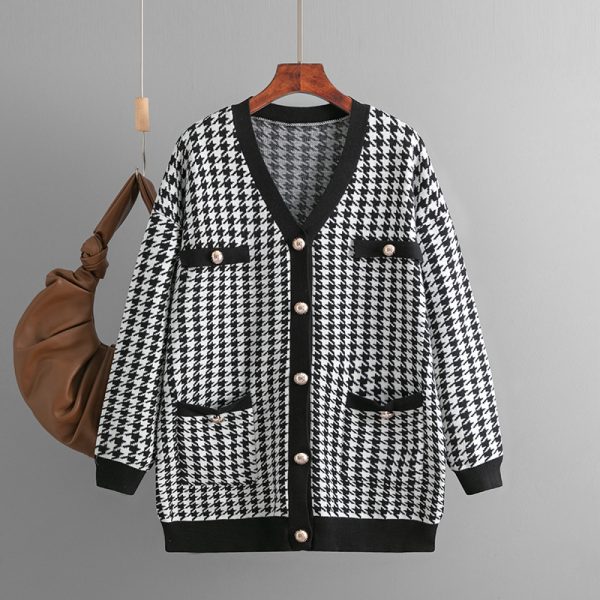 Loose V-Neck Houndstooth Cardigan - Image 3