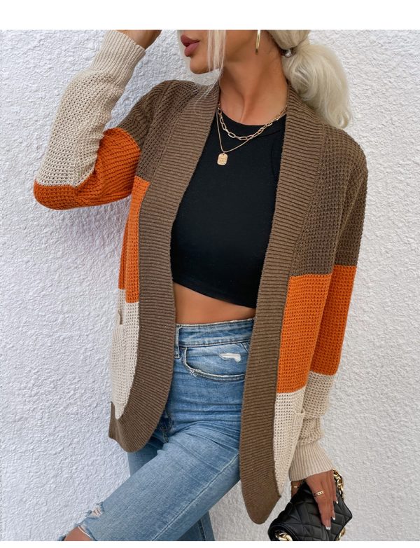 Curved Pocket Knit Cardigan - Image 4